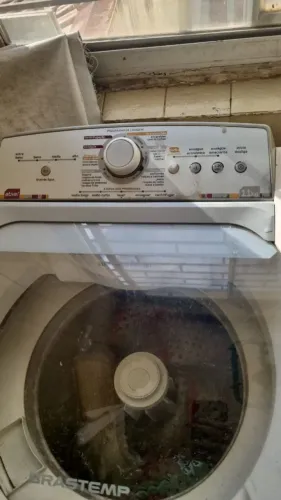 Maquina de lavar roupas