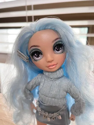 Boneca Rainbow High Gabriella Icely