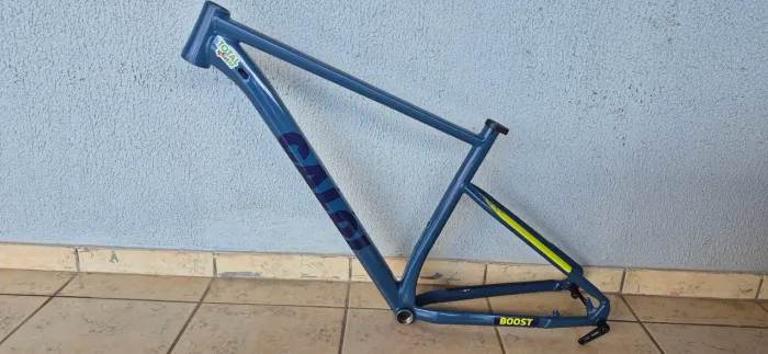Vendo quadro caloi explorer comp sl tamanho 19