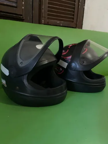 SAN MARINOS SEMINOVOS (ENTREGO). ACEITO CARTÃO