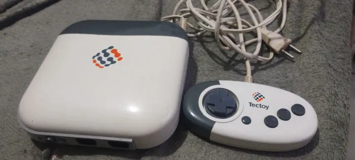 Mega drive 3 Tectoy 86 clássicos na memória.
