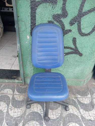 Vendo Cadeira de Escritório