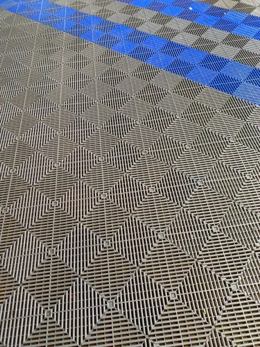 Piso modular cinza - Novo
