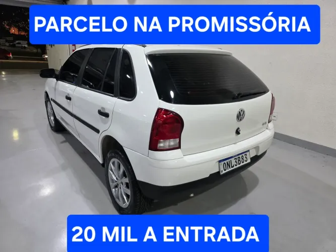 Volkswagen Gol (novo) 1.0 MI Total Flex 8V 4P 2014