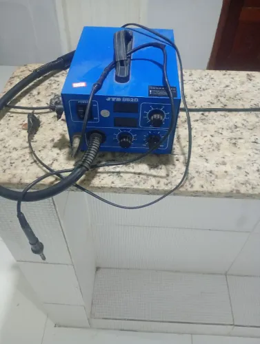 Máquina de estação de trabalho para celular