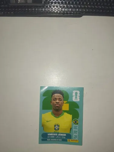FIGURINHA DO VINI JUNIOR
