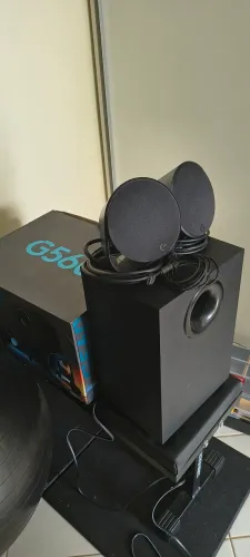 Logitech g560