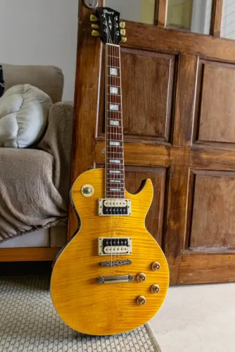 Guitarra Cort CR250 ATA Antique Amber Upgrades