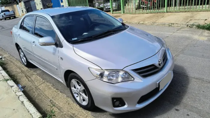 Toyota Corolla XEI 2.0 Flex 16V Aut. 2013