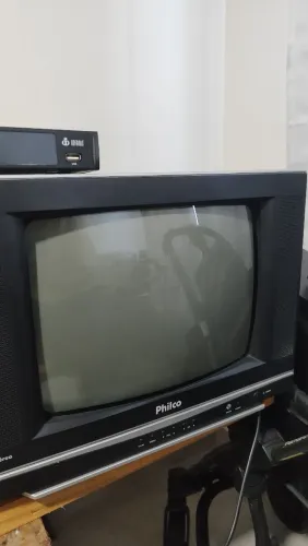Tv 14 polegadas Philco com conversor digital