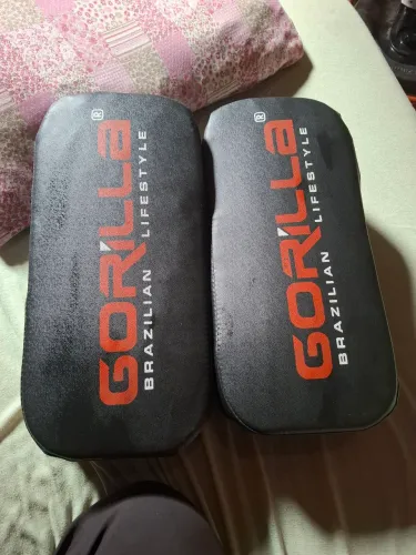 Vendo esse par de aparador muay thai