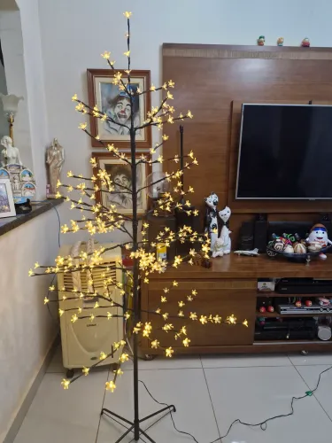 Árvore de LED Natalina Flor de Cerejeira 208 Leds - Amarela/Quente