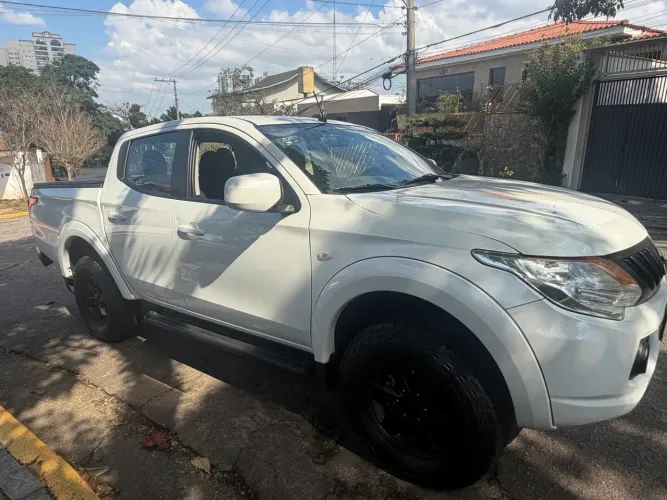 Mitsubishi L200 Triton Sport GLS 2.4 CD Diesel Aut. 2018