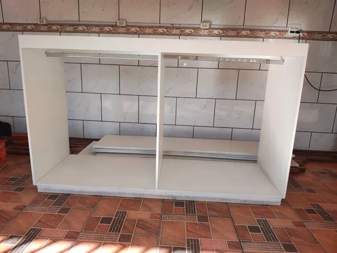 Acessório para loja de roupas  $1.200,00
