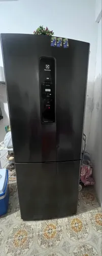 Geladeira Eletrolux Preta Fros Fre 490L Inverter