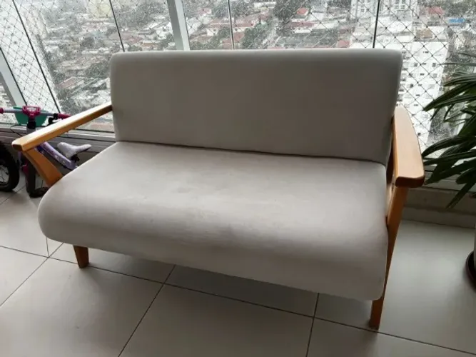 Sofá Namoradeira 2 Lugares Retrô em Madeira Maciça - Excelente Estado