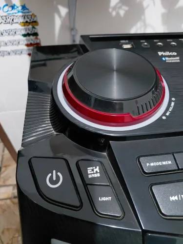 Torre de som philco bluetooth pcr 20000 seme novo bem conservado ótimo estado