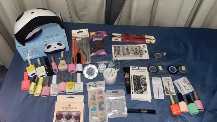 Utensílios para extensão de unha