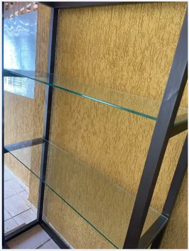 PRATELEIRA/VITRINE