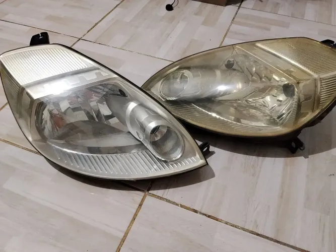 Par de faróis usados Ford ka (2008 a 2013)