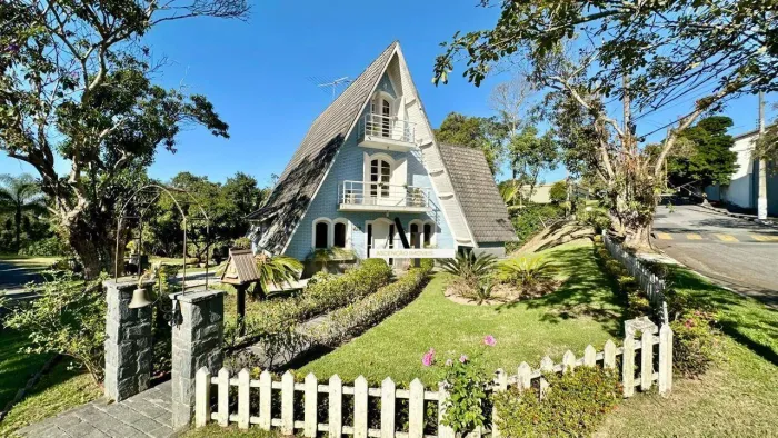 Casa com 4 dormitórios à venda, 219 m² por R$ 1.549.000,00 - Condomínio Arujazinho I, II e