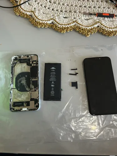 Vendo peças iPhone XR