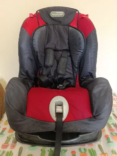 Cadeira carro Burigotto Matrix 0/25kg