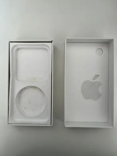iPhone XR - display queimado / para conserto ou retirada de peças