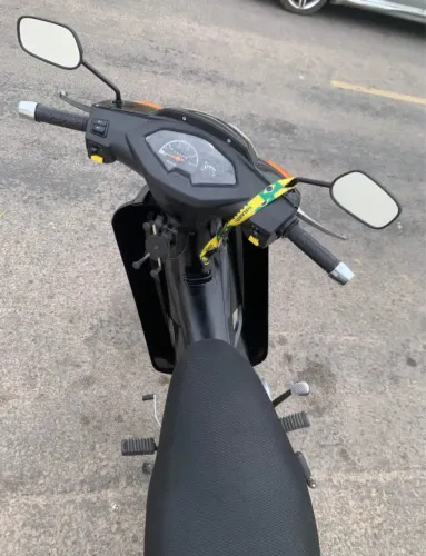 Vendo Phoenix 50cc em dias