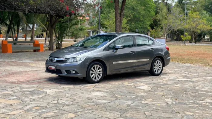 Honda Civic Sedan LXS 1.8/1.8 Flex 16V Aut. 4P 2014