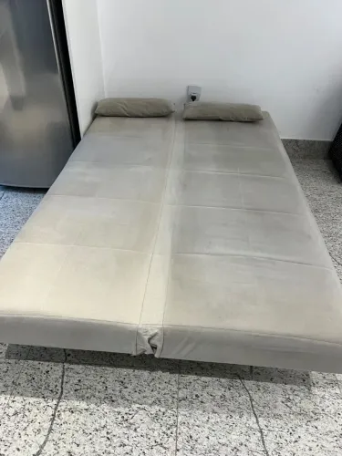 Vendo sofá cama em bom estado