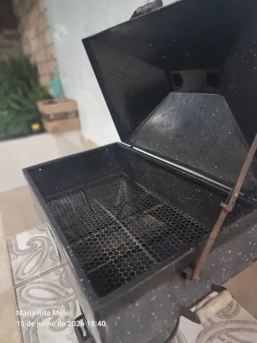 Churrasqueira Gaúcha a bafo esmaltada