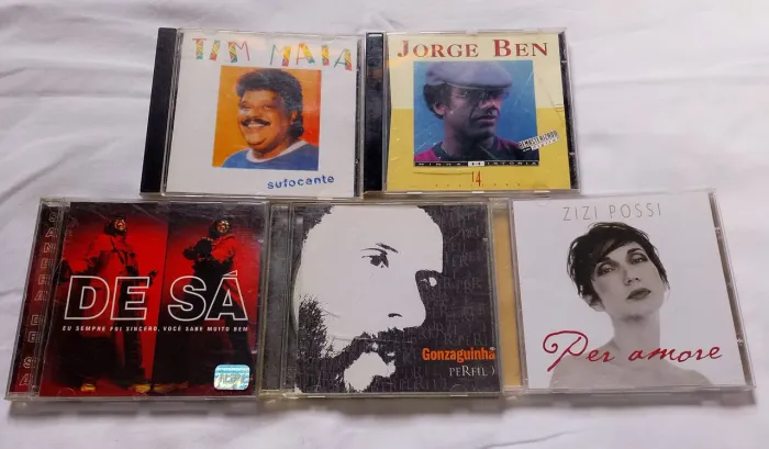 Cds Tim Maia; Jorge Ben; Sandra de Sá; Gonzaguinha e Zizi Possi