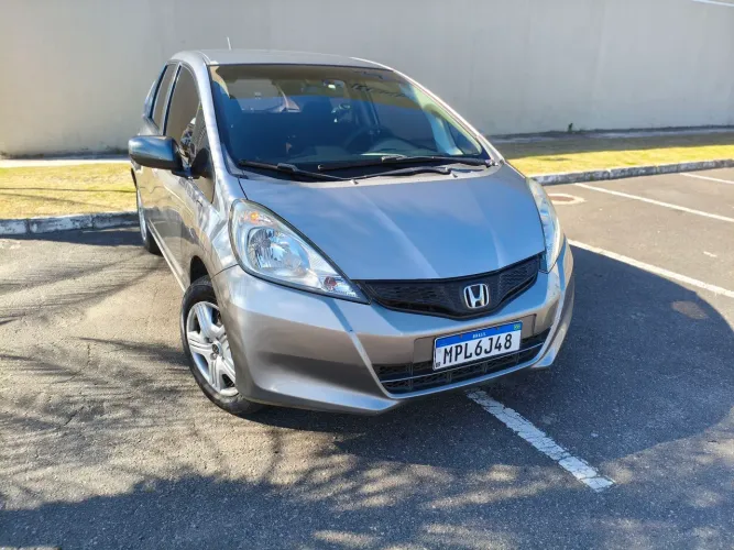 Honda Fit DX 1.4 Flex 16V 5P Mec. 2014