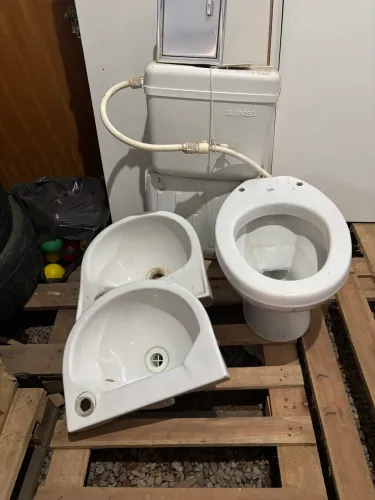 Vaso e Lavatório Infantil para Banheiro 