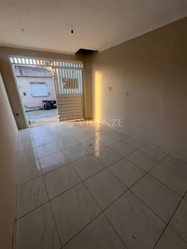 Casa à Venda no Bairro José Milton Machado, em Itabaiana