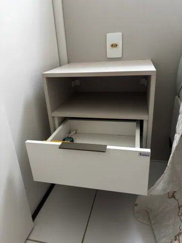 Cabeceira com Gaveta