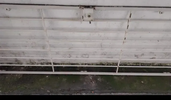 Grade de ferro para porta entrada