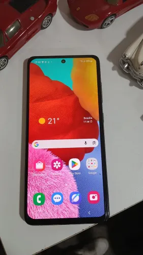 Samsung Galaxy A51