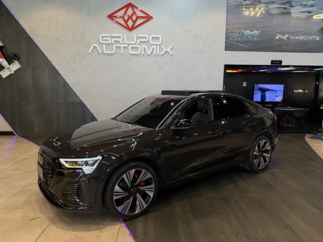 Audi Q8 E-tron Performance Black (elétrico) 2024