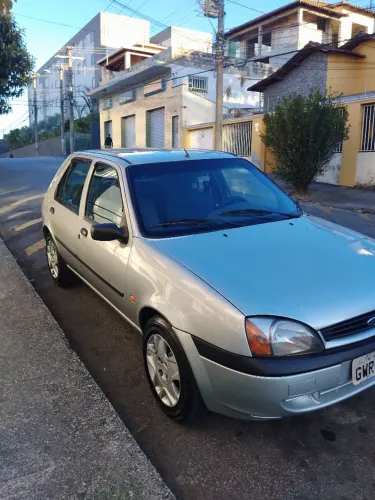 Ford Fiesta GLX 1.6 8V 5P 2000