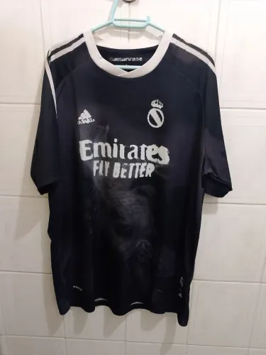 Camisa real Madrid humanrace