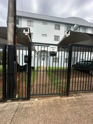 Apartamento para aluguel ou venda com 2 quartos e 1 vaga de garagem.