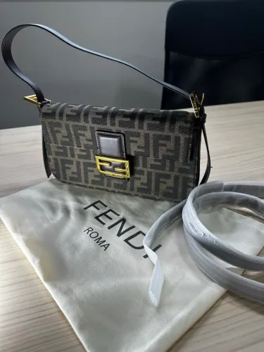 Bolsa fendi