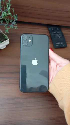iPhone 11 64gb - Em perfeito estado!!