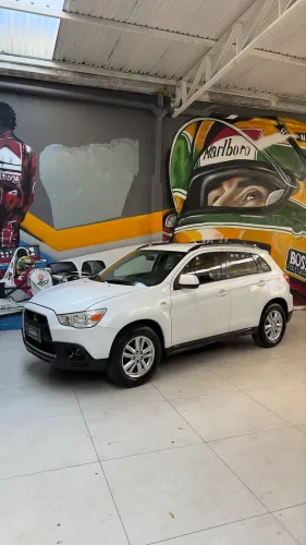 Mitsubishi ASX 2.0 16V 160cv Aut. 2012