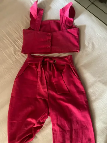 Conjunto calça e cropped