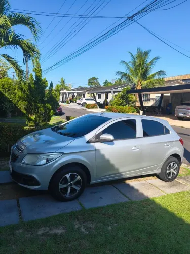 Chevrolet Onix Hatch LT 1.0 8V Flex Power Mec. 4P 2013