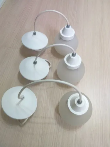 3 Lustres Pendentes Vidro Fosco (Oportunidade)em ótimo estado