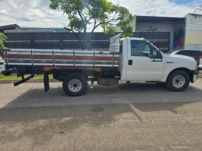 Ford F-350 3.9 Cummins Turbo Diesel Mec. 2009